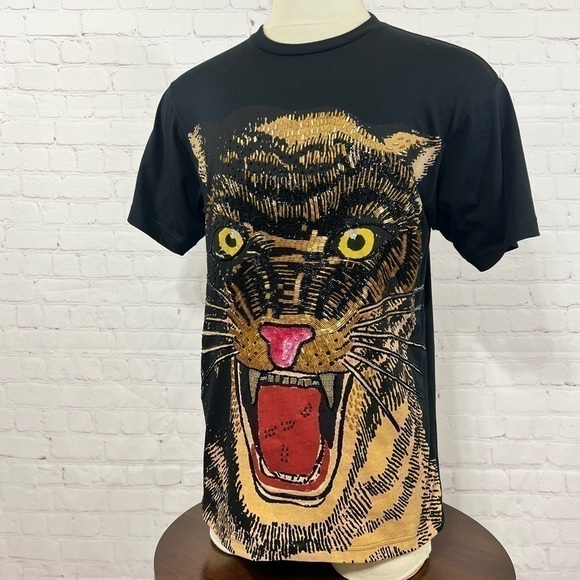GUCCI FELINE graphic tee beautiful details of beads & Sequins in XXS fits large - Picture 8 of 15